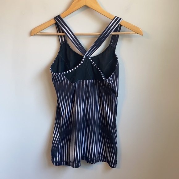 Ivy Park V-Back Mesh Inset Tank SZ S - Picture 5 of 6